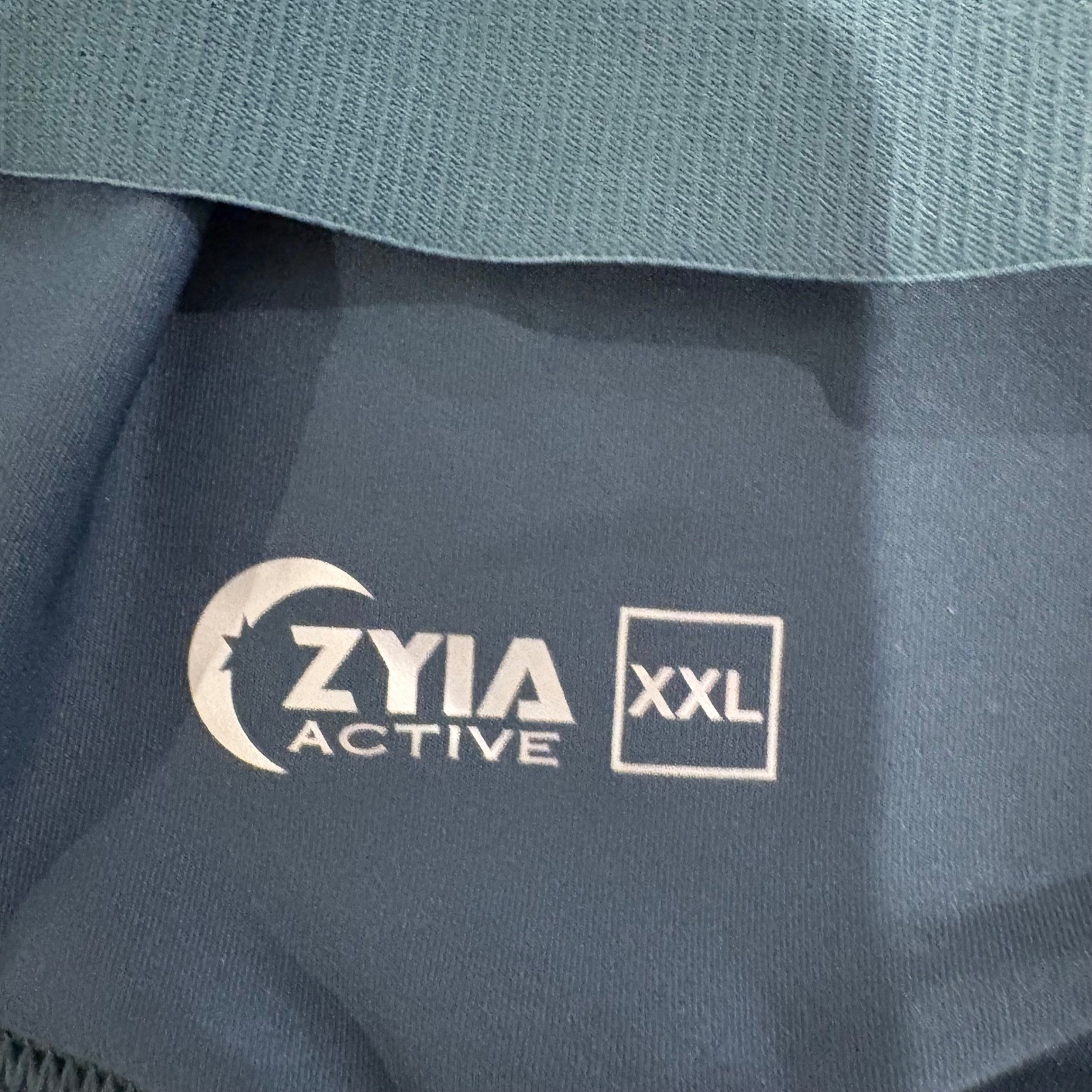 Zyia Active Sports Bra Women's XXL Teal Green Leopard Print Mesh Racerback