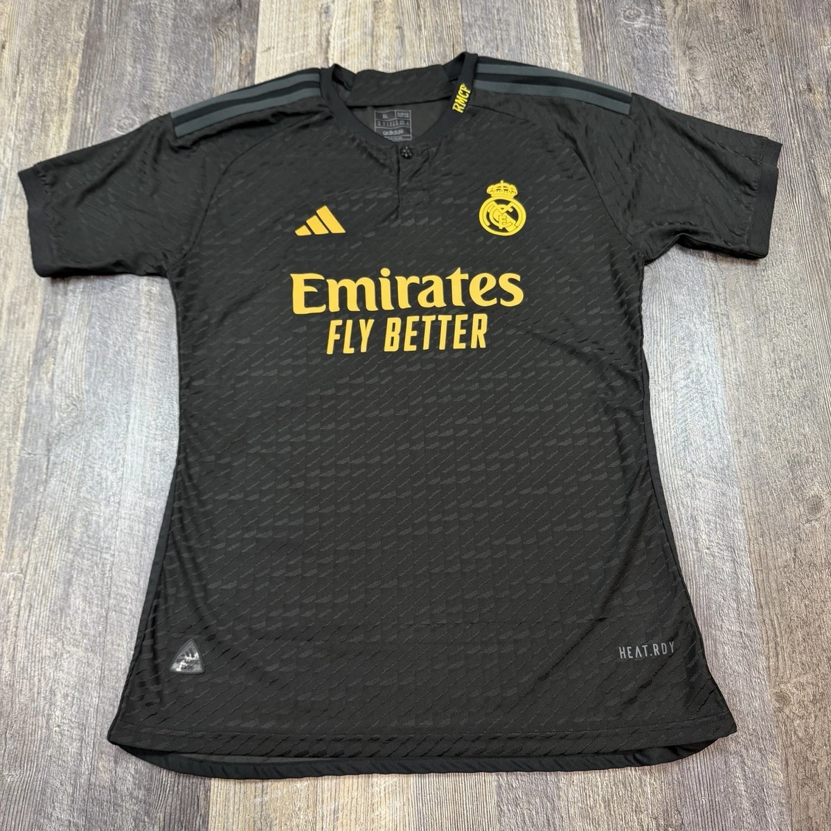 Real Madrid Размер XL Мужские Международная футбольная одежда и
