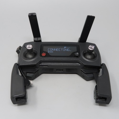 DJI Mavic 4: nieuwe high-end drone van DJI en RC Plus 2-afstandsbediening gespot in nieuwe