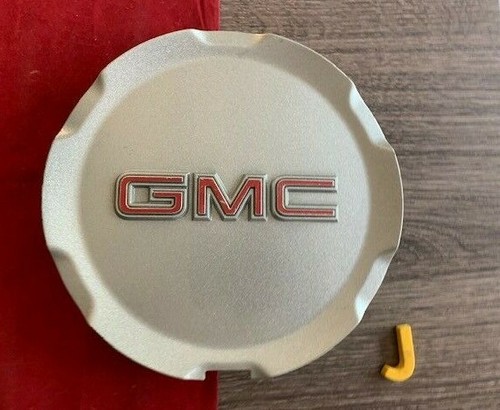 #J (1) 2010 - 2015 GMC Terrain Silver OEM Center Cap P/N 9597973