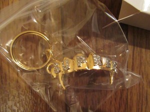 supreme fronts keychain