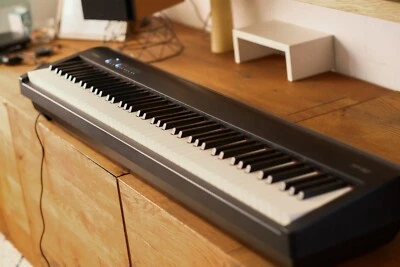 Roland FP-30 E Piano PHA-4 Tastatur mit Ivory Feel