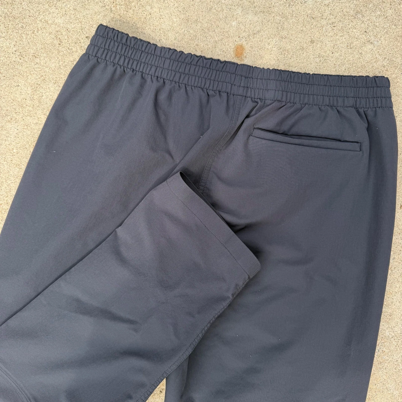 Outdoor Voices Rectrek Pants Mens M Black Hiking Athletic Tapered Gorpcore Tech