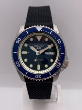 Orologio da uomo Seiko 5 Sports automatico quadrante blu cinturino nero SRPD71K2