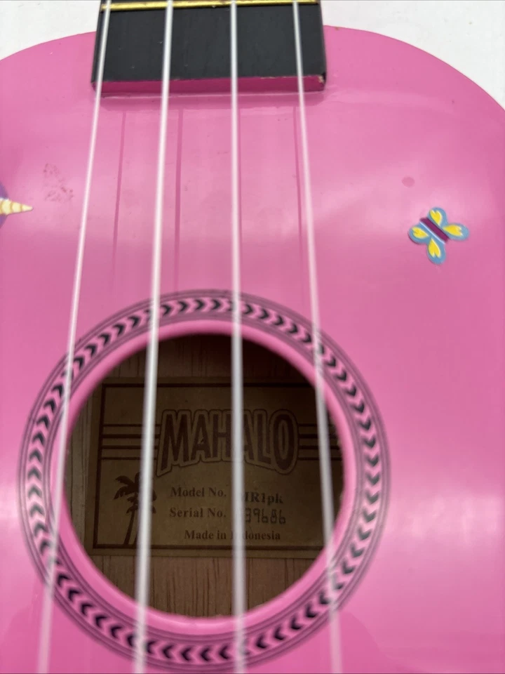 Ukelele soprano Mahalo MR1PK rosa 4 cuerdas 12 trastes Foto 3 de 4