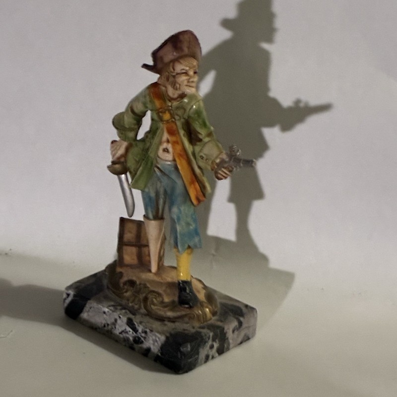 Pirate Collectible Figurine Carrara Marble Base Made In Italy Sculpture  (E)