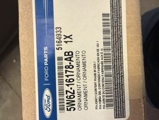 New Oem 2005 Ford Thunderbird 50th Fender Emblem 5w6z-16178-ab Discontinued
