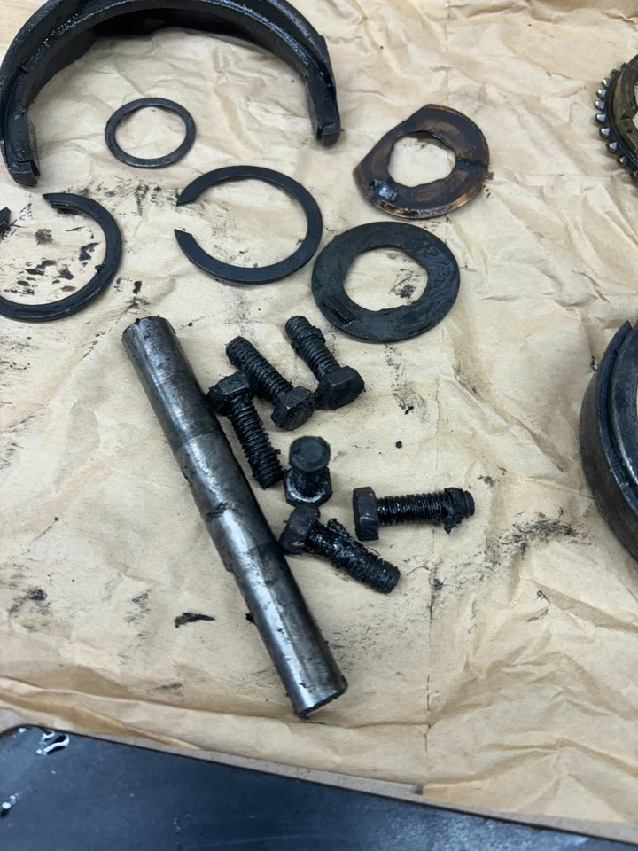 1984 1985 1986 F100 F150 TREMEC T170FT 4SPD TOD SHIFT FORK AND THRUST WASHER LOT - Image 4 of 4