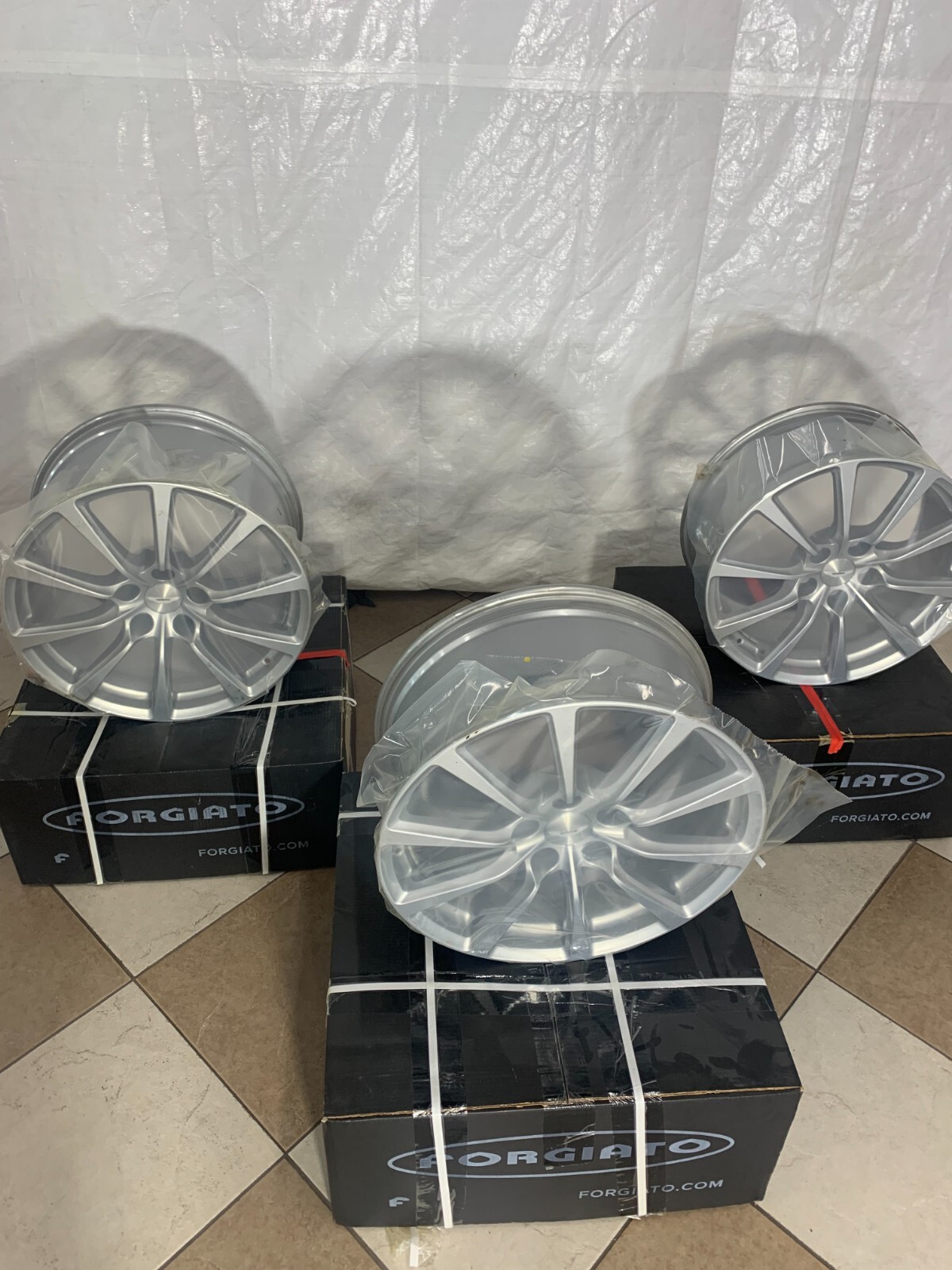 *NEW SET  OF 3  20' Aston Martin Vanquish (2012-19) alloy wheels GREY CD331007BA