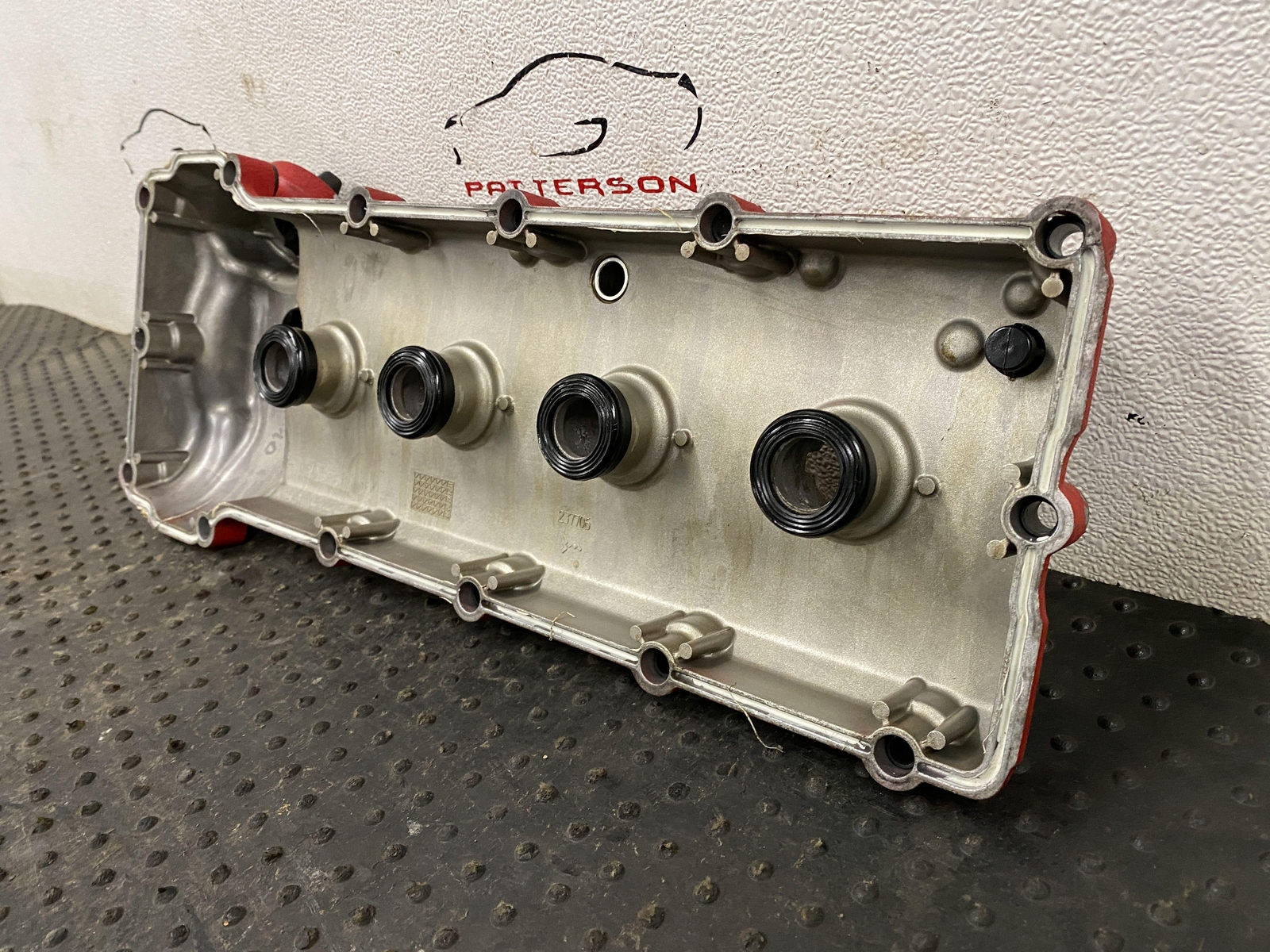 09-12 MASERATI GRANTURISMO S 4.7 RWD PASSENGER RIGHT CYLINDER HEAD VALVE COVER