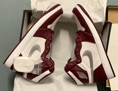 Jordan 1 Retro High OG Bordeaux EU 44 US 10
