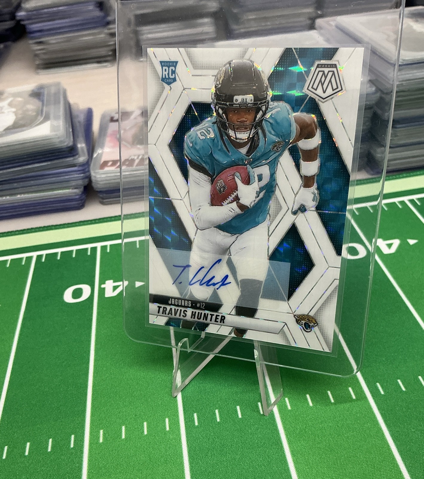 2025 Panini Mosaic - Rookies Travis Hunter #301 White MosaicPrizm Autographs /25