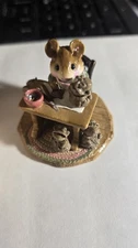 Wee Forest Folk M-184 Mrs. Mousey’s Studio 1992 20th Anniversary Retired 1997