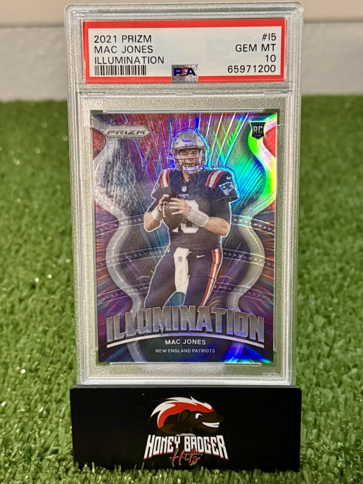 2021 Panini Prizm Mac Jones Illumination #I5 RC PSA 10 Rookie POP 6 Case Hit SSP