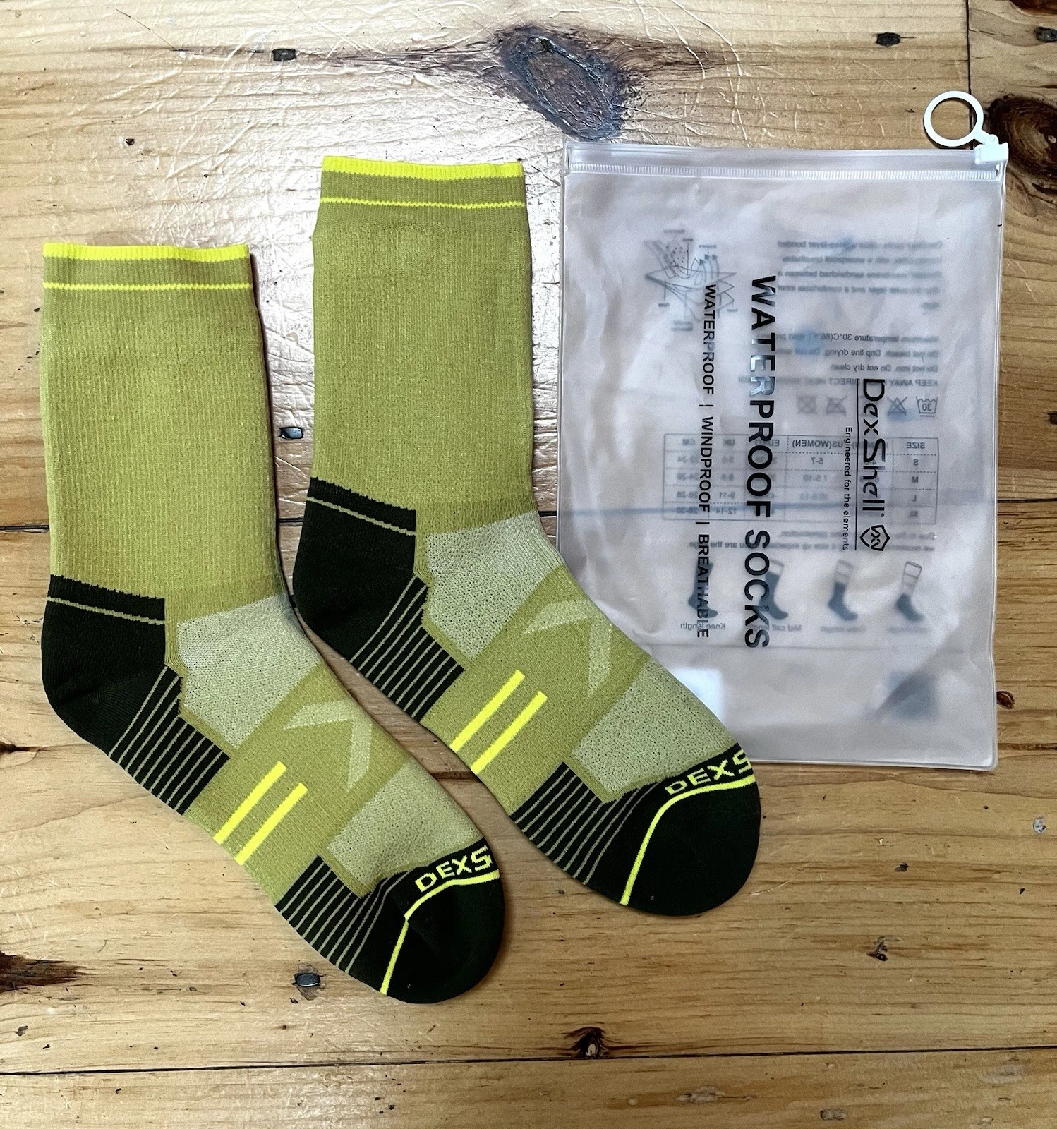 DexShell Waterproof Walking Running Socks, Green, NEW, Size Large