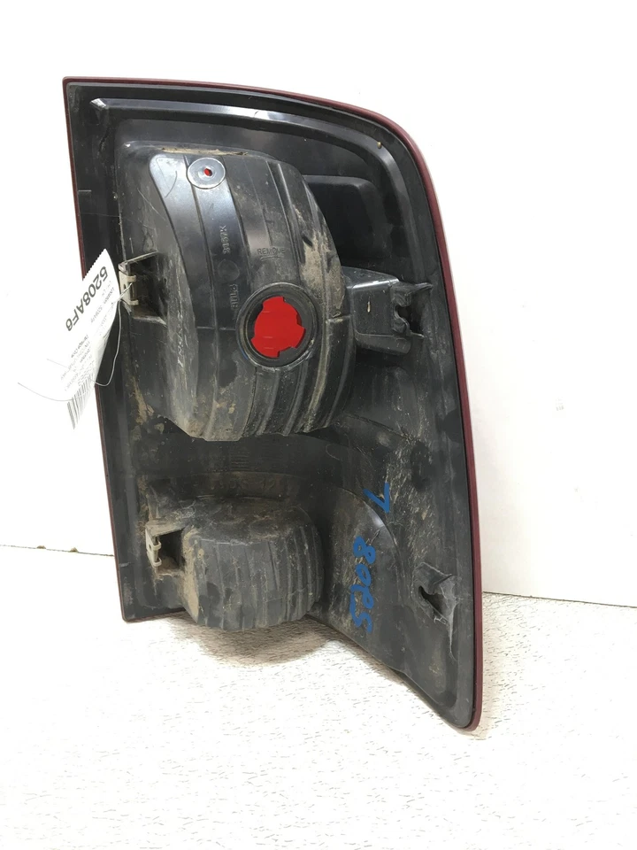 16 17 18 19 20 21 22 Dodge Dodge Dodge Pickup 1500 conjunto de luces traseras izquierda Foto 2 de 2