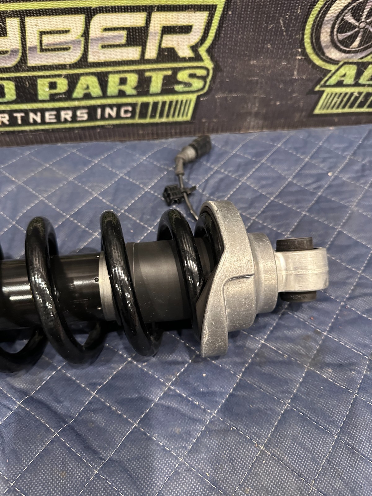 2017 2018 AUDI R8 PLUS FRONT RIGHT SUSPENSION SHOCK ABSORBER STRUT 4S0 412 019 S