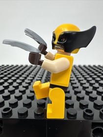 Lego Wolverine 76022 with Mask Super Heroes X-Men Minifigure