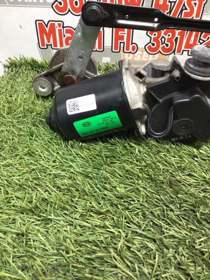 ✅ KIA FORTE 2017 acoplamiento limpiaparabrisas delantero con motor Pn: 86110-A7000 OEM Foto 3 de 4