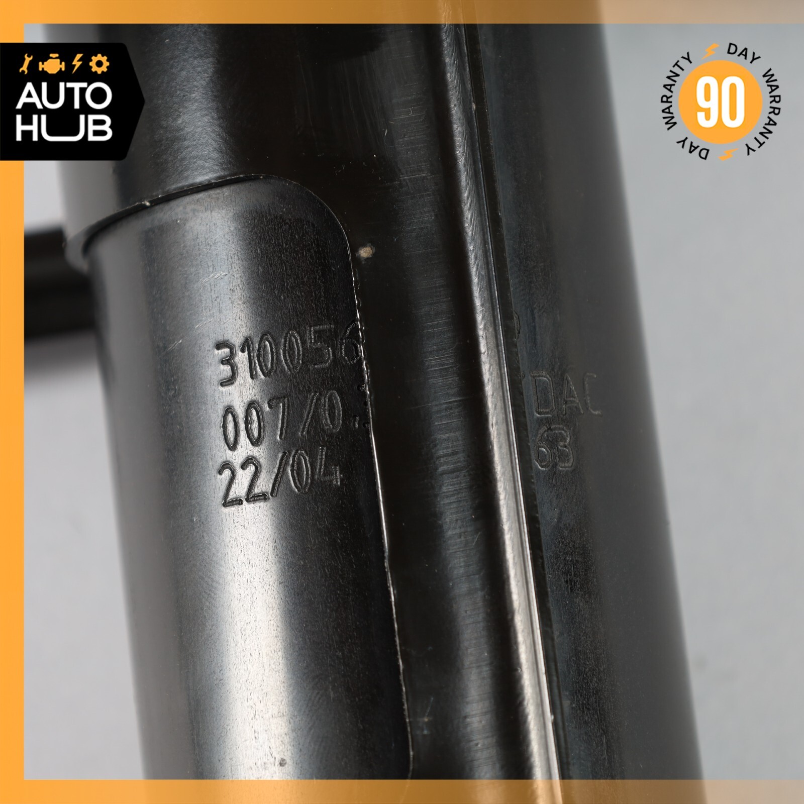 Maserati Quattroporte M139 4200 Engine Oil Accumulator Reservoir Tank w/ Bracket