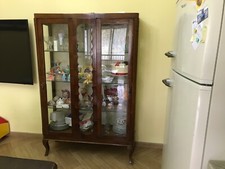 Vetrina cristalliera antica