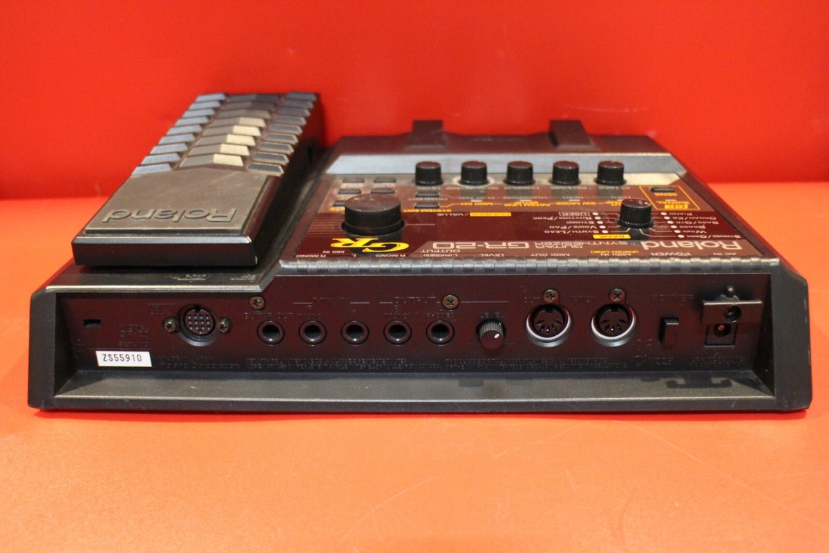 USED Roland GR-20 Guitar Synthesizer GR 20 Midi Guitar Pedal U2565