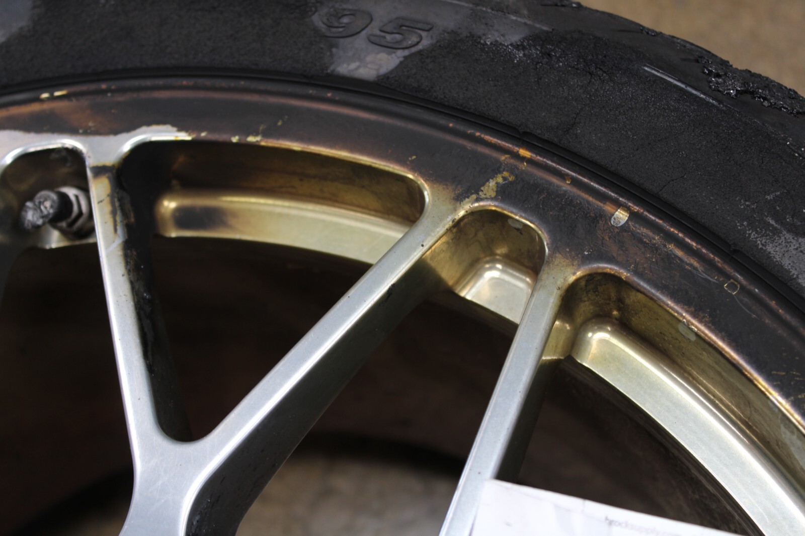 Lamborghini Gallardo, Coupe, Spyder, Rear Wheel, Used, Fire Dmg, P/N 400601025AJ