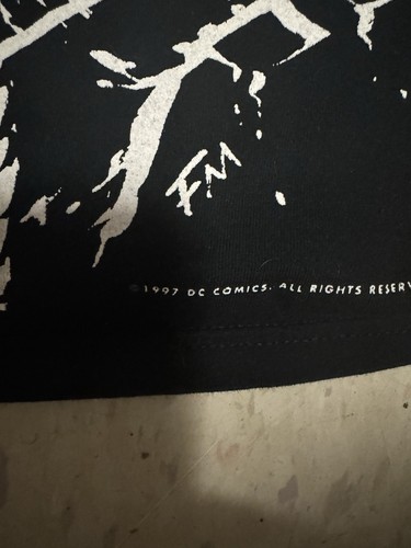 Vintage Batman T Shirt 1997 DC Comics Frank Miller Mega Print Black and White XL - Picture 5 of 8