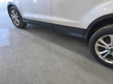 Driver Side ESCAPE    2018 Rocker Panel Moulding 655999