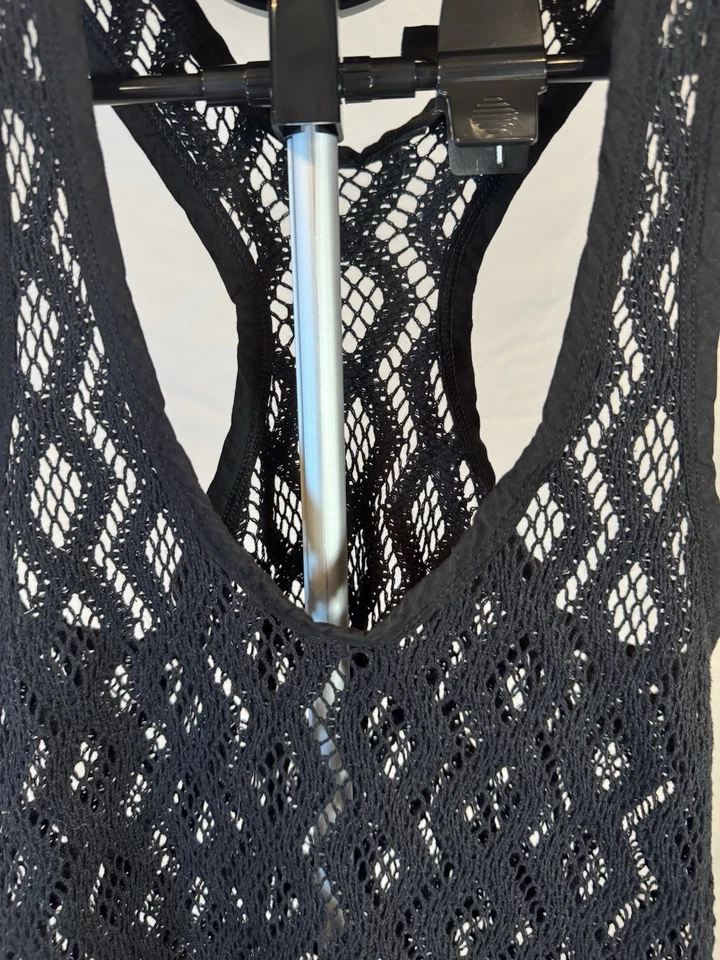 Banana Republic Black Crotchet Diamond Lace Racerback Tank Top Size Small - Image 2 of 4