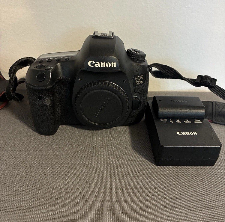 Canon EOS 5Ds vintage camera equipment - eBay listing photo 1