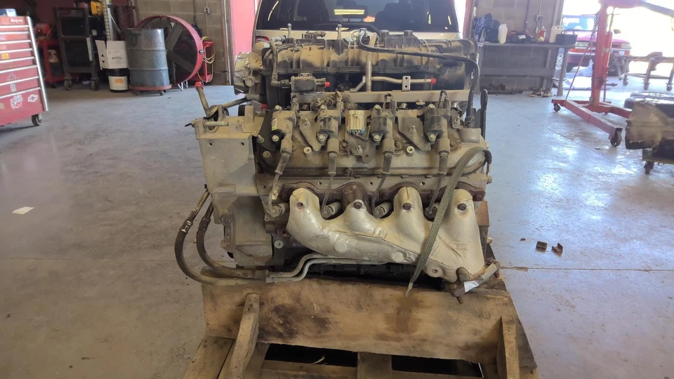 Used Engine Complete Assembly fits: 2013 Gmc Sierra 3500 pickup 6.0L gasoline VI - Изображение 3 из 4