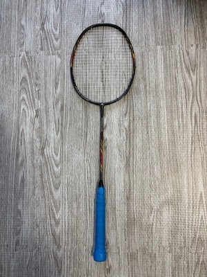 Badminton racket NANOFLARE 800 3UG5 discontinued