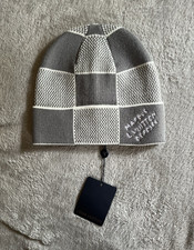 Louis Vuitton Men s Beanie Hat Gray/White Che...