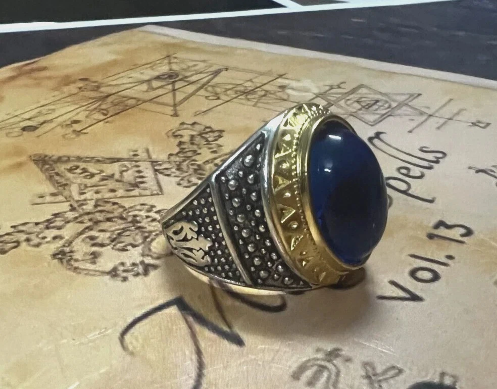 Financial Freedom Ring – Good Luck Charm for Wealth & Abundance