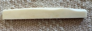 1 Bone Saddle – Fits Most Pre-2017 Larrivee® Guitars & Others – Wave Compensated