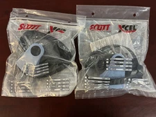 Scott Xcel Respirator Safety Face Mask Size Med/Large New  7421-413 V Lot Of 2