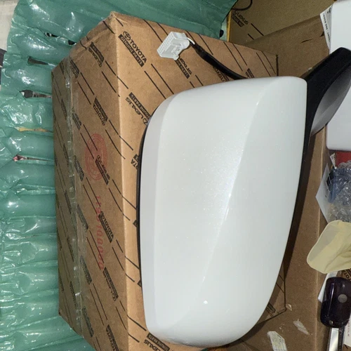 2021-2025 Toyota Sienna XLE Right SIDE MIRROR W/ BSM/Heated, OEM New , Black