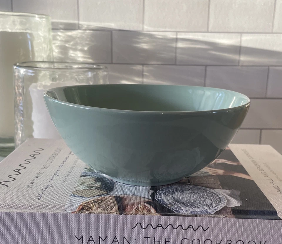 IKEA of Sweden FARGRIK Or Fargklar Light Green Coupe Cereal Bowl 15199 EUC - Image 2 of 4