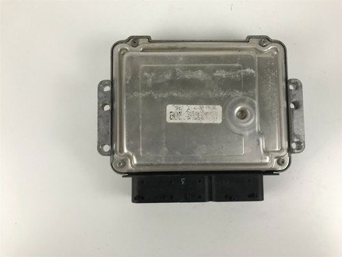 L411 Hyundai ECU Control Unidad de Módulo 39110-2BBC3 - Imagen 4 de 4