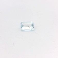 1.05ct Emerald Cut Lab Created Light Blue Aquamarine Gemstone 7 x 5mm