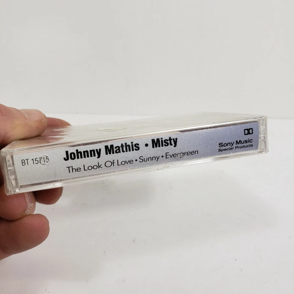 Johnny Mathis SONY Music MISTY Cassette Tape Vintage 1991 Evergreen New Sealed - Image 2 of 3