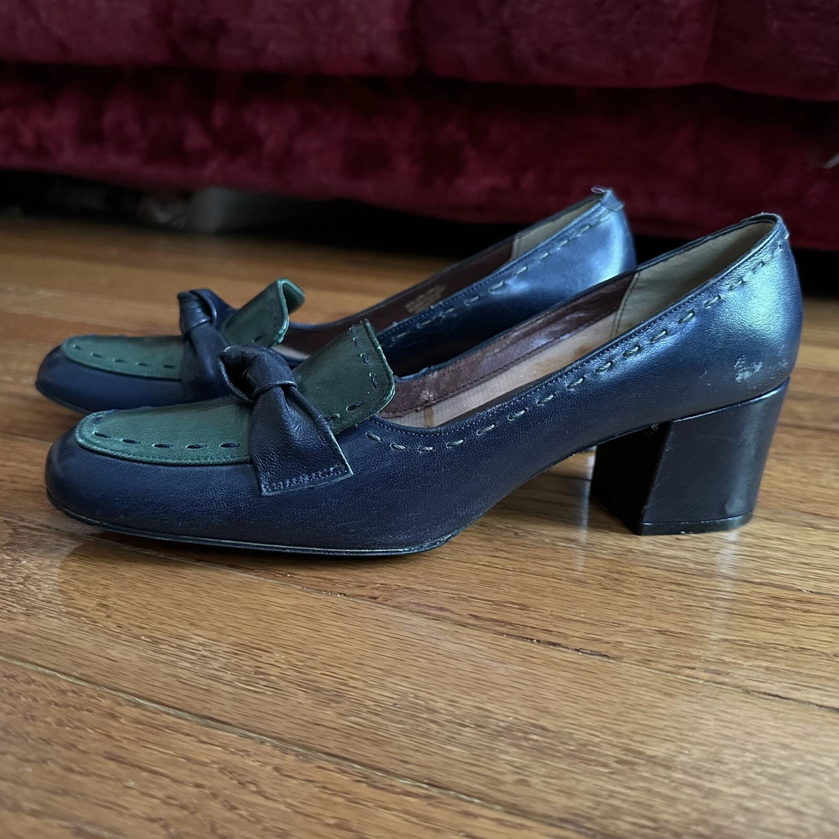 Vintage '60s flat shoes & fashionable low-heel footwear for women