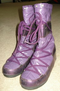 moon boots purple