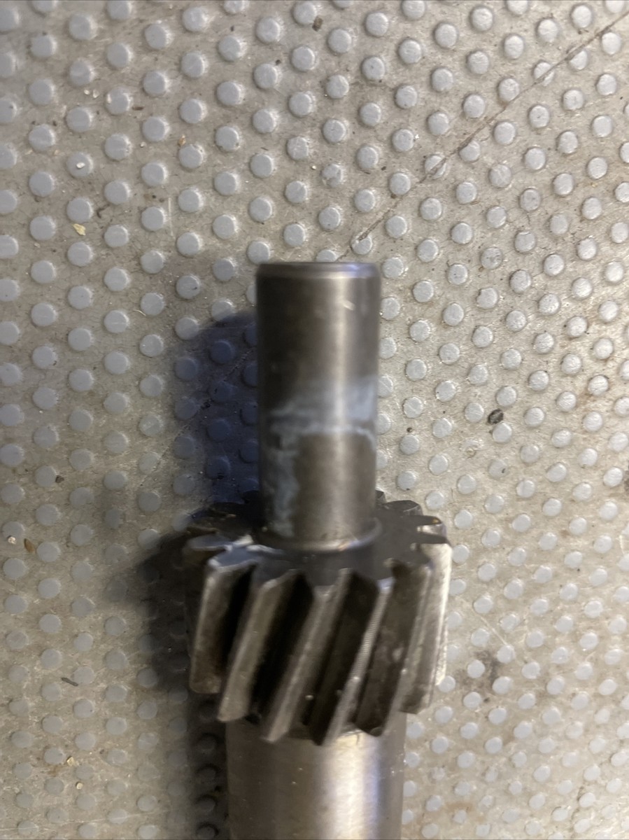 VESPA/PIAGGIO 125 4T DRIVEN PULLEY SHAFT 4858795 (T29) | eBay