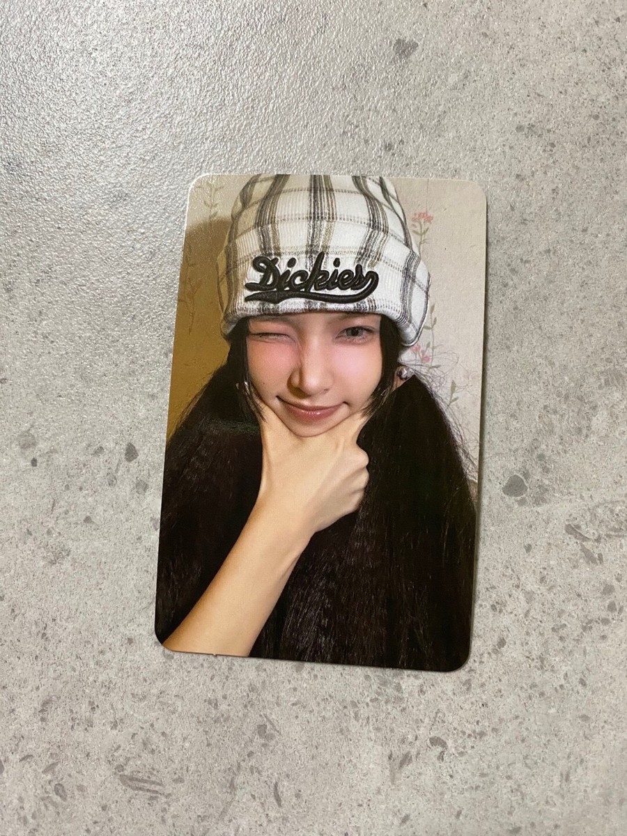 ILLIT 1st Mini Album [SUPER REAL ME] REGULAR VER OFFICIAL