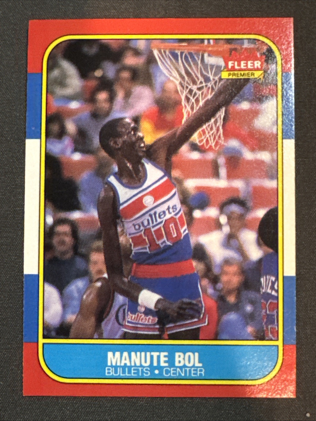 1986-87 Fleer #12 Manute Bol