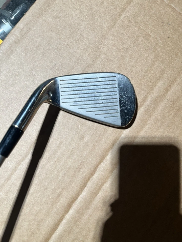 Mizuno MX 100 6-Iron RH Graphite 65 grams Regular Flex Demo Marked - Image 2 of 4
