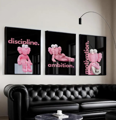 3er Set Kaws Ausstellungsplakate / Motivierende rosa Hypebeast Figur Wandbild