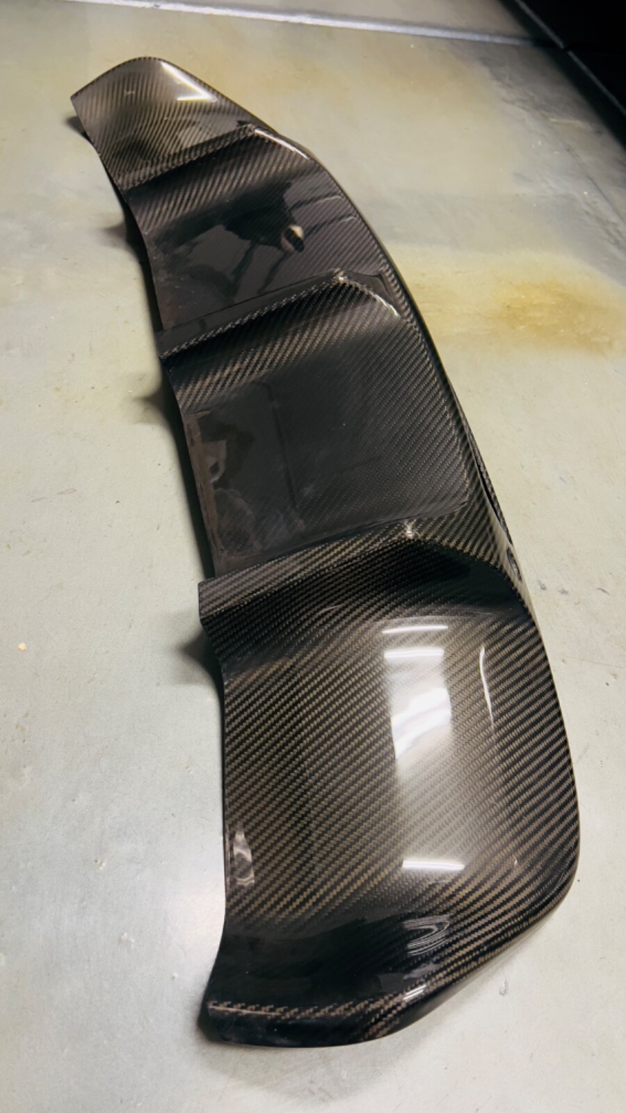 2006-2008 Aston Martin V8 Vantage Carbon Fiber Rear Diffuser